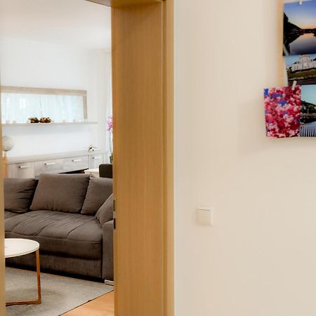 Modern Und Lichtdurchflutet - Ferienwohnung Mit Terrasse Fachbach Екстериор снимка