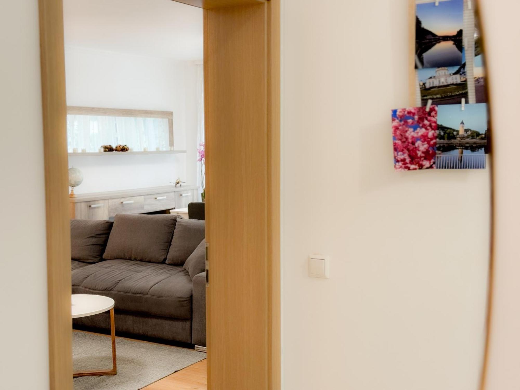 Modern Und Lichtdurchflutet - Ferienwohnung Mit Terrasse Fachbach Екстериор снимка